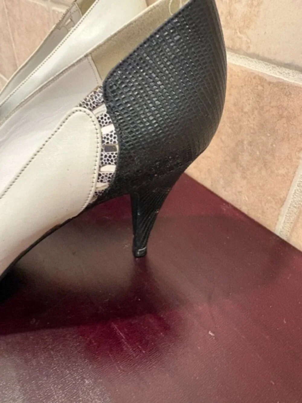 Stuart Weitzman vintage black